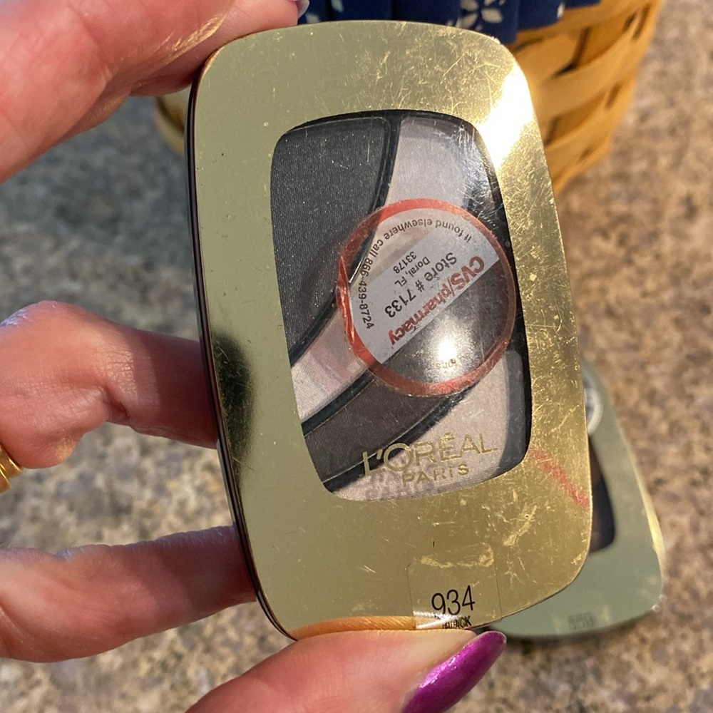 2 L’Oréal Eye Shadows Never Used 934 559 - Picture 3 of 10
